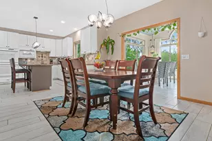 14217 Footbridge Way, Apple Valley, MN 55124 - Photo 18