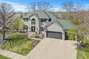 14217 Footbridge Way, Apple Valley, MN 55124 - Photo 4