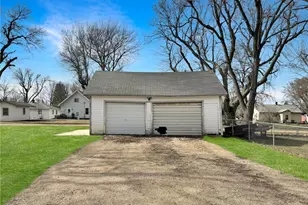 231 Washington Ave N, Balaton, MN 56115 - Photo 6