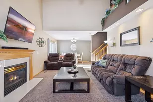 6816 Benton Cir, Inver Grove Heights, MN 55076 - Photo 6