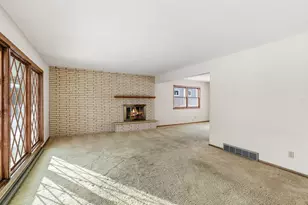 2130 Louis Ln, Hastings, MN 55033 - Photo 8