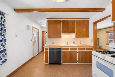 8213 Dupont Avenue S, Bloomington, MN 55420 - Photo 6