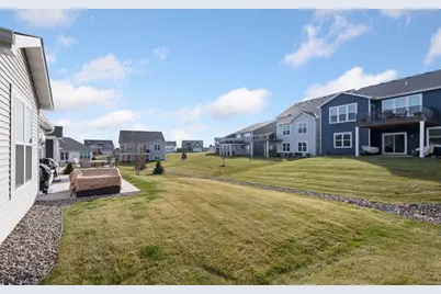 934 Goldfinch Street, Chaska, MN 55318 - Photo 26