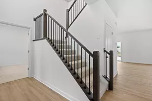 1921 Ironwood Dr, Carver, MN 55315 - Photo 2