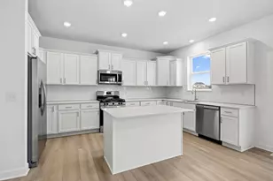 1921 Ironwood Dr, Carver, MN 55315 - Photo 6