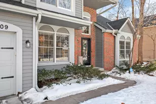 17109 New Market Dr, Eden Prairie, MN 55347 - Photo 4