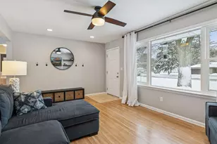 8081 Red Oak Dr, Mounds View, MN 55112 - Photo 10