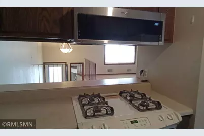 2323 Territorial Road, Saint Paul, MN 55114 - Photo 4