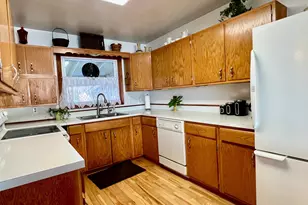 137 McCloud St, Ortonville, MN 56278 - Photo 8