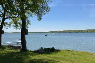 137 McCloud St, Ortonville, MN 56278 - Photo 6