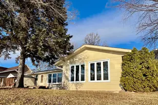 137 McCloud St, Ortonville, MN 56278 - Photo 2
