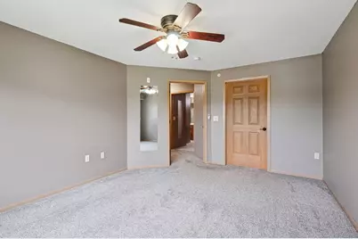 935 Ferndale Street N #302, Maplewood, MN 55119 - Photo 26