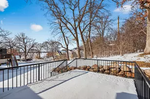 9530 18th Ave N, Plymouth, MN 55441 - Photo 4