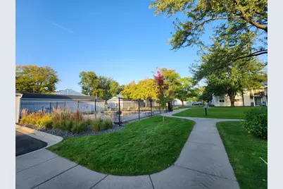 1721 Fulham Street #F, Lauderdale, MN 55113 - Photo 48