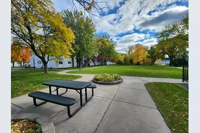 1721 Fulham Street #F, Lauderdale, MN 55113 - Photo 50