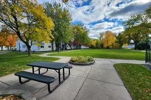 1721 Fulham St, Lauderdale, MN 55113 - Photo 50