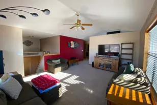 108 7th St SE, Grand Meadow, MN 55936 - Photo 4