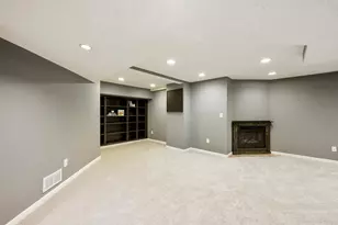 4128 Yates Ave N, Robbinsdale, MN 55422 - Photo 30