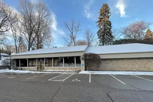 3542 Shoreline Dr, Wayzata, MN 55391 - Photo 1