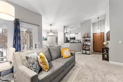 3563 Blue Jay Way #200, Eagan, MN 55123 - Photo 4