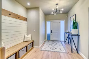 6969 Golden Vly Pkwy S, Fargo, ND 58104 - Photo 16