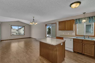 1600 Nuthatch Avenue, Sartell, MN 56377 - Photo 6