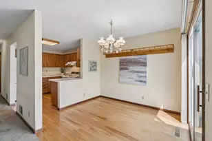 4122 Goldenrod Ln N, Plymouth, MN 55441 - Photo 12