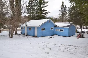 304 Central Ave N, Park Rapids, MN 56470 - Photo 2