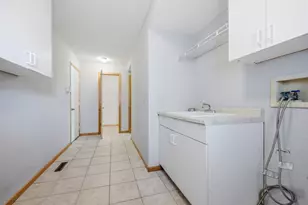 16657 Hutchinson Dr, Lakeville, MN 55044 - Photo 34