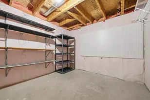 16657 Hutchinson Dr, Lakeville, MN 55044 - Photo 52