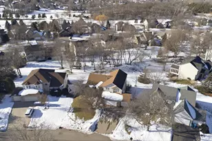 16657 Hutchinson Dr, Lakeville, MN 55044 - Photo 62