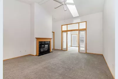 2734 Century Trail, Chanhassen, MN 55317 - Photo 6