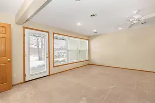 2734 Century Trail, Chanhassen, MN 55317 - Photo 24