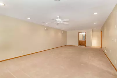 2734 Century Trail, Chanhassen, MN 55317 - Photo 28