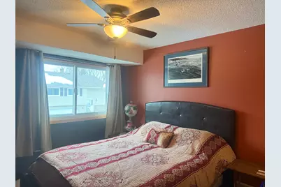 1025 E 145th Street, Burnsville, MN 55337 - Photo 12