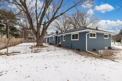 405 Minnesota Avenue, Roseville, MN 55113 - Photo 18