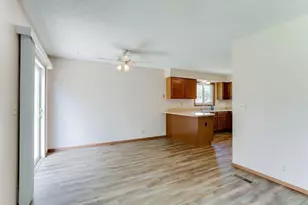 472 Lawrence St, Prescott, WI 54021 - Photo 12