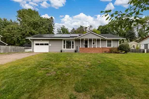 7928 Hillside Trail S, Cottage Grove, MN 55016 - Photo 2