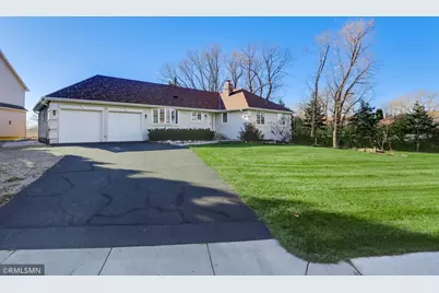 18455 95th Place N, Maple Grove, MN 55311 - Photo 2