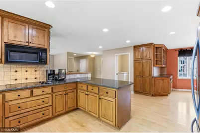 18455 95th Place N, Maple Grove, MN 55311 - Photo 10