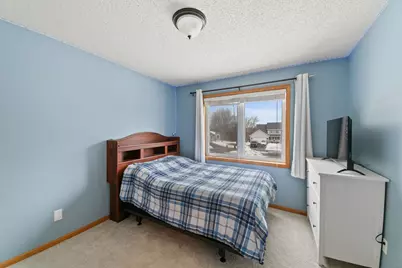 10050 Fox Run Cove, Woodbury, MN 55129 - Photo 18