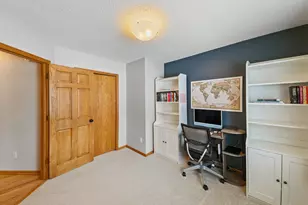 10050 Fox Run Cove, Woodbury, MN 55129 - Photo 8