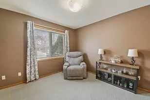 10050 Fox Run Cove, Woodbury, MN 55129 - Photo 10