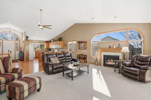 540 Hickory St S, Annandale, MN 55302 - Photo 14