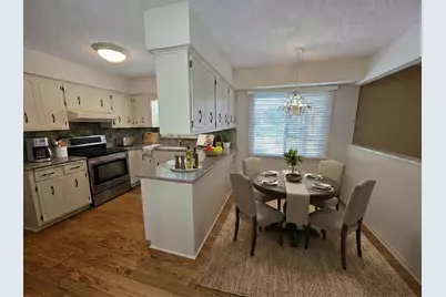 7073 Ticonderoga Trail, Eden Prairie, MN 55346 - Photo 4