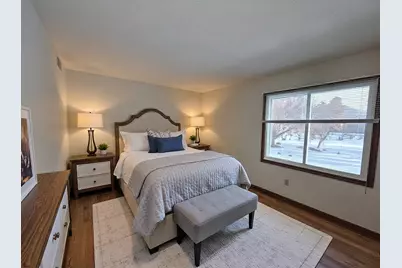 7073 Ticonderoga Trail, Eden Prairie, MN 55346 - Photo 10