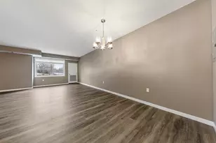 2530 E 34th St, Minneapolis, MN 55406 - Photo 14