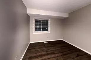 6865 Buckingham Rd, Woodbury, MN 55125 - Photo 12