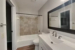 6865 Buckingham Rd, Woodbury, MN 55125 - Photo 8