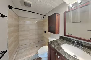 6865 Buckingham Rd, Woodbury, MN 55125 - Photo 14